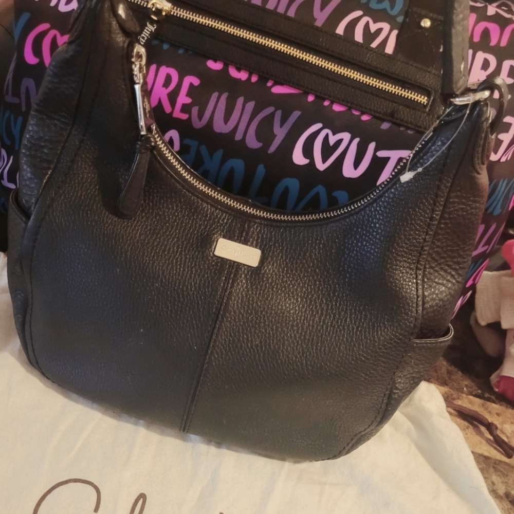 BLACK LEATHER COLE HAAN PURSE